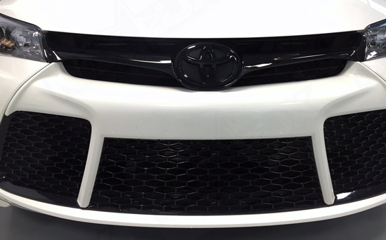 Toyota camry emblem upgrade